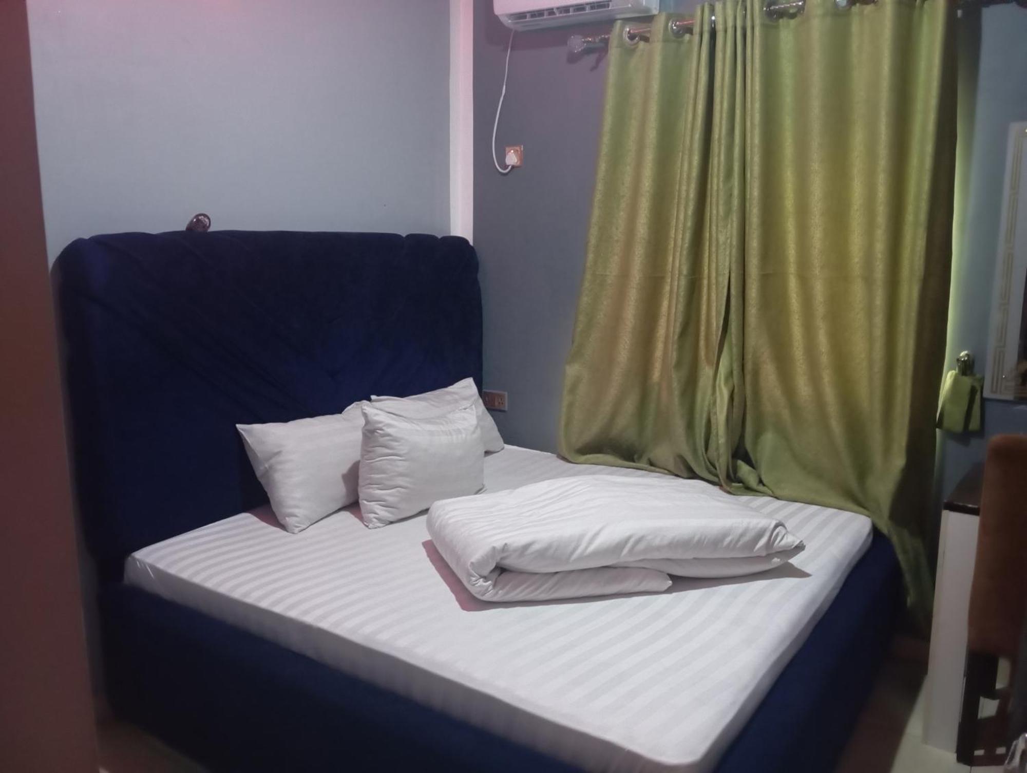Charles Groove Hotel & Suit Порт-Харкорт Экстерьер фото